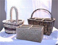 Lot of 3 Baskets - Compartments