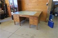Oak office desk  (4'x5' top)
