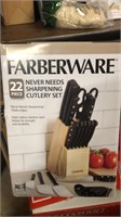 Farberware Cutlery Set