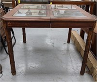 Kitchen table w/Wicker and glass top, bamboo