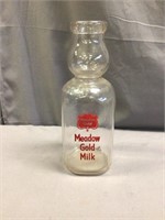 Meadow Gold Milk, Quart Bottle with Cream Top