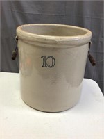 10 Gallon Crock, No Name with wood handles
