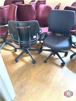 Chair, side chair Black color lot of 2. Chair,
