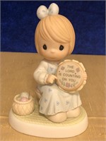 PRECIOUS MOMENTS FIGURINE NO BOX