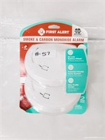 Set of 2 First Alert Smoke and Carbon Monoxide