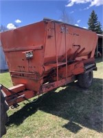 Oswalt 320 Mixer Wagon