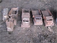 Antique Trucks (4) - Metal & Earth Mover