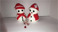 (2) hand crocheted snowmen couple (1) pull-string