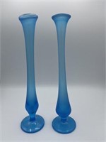 Vintage stretch neck bud vase, stretch blue