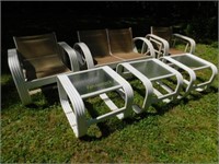 6pc patio set incls 2 arm chairs, settee, 3