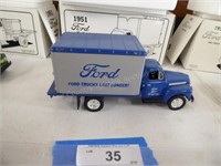 1951 Ford F-6 dry goods van - Ford - 10-1057