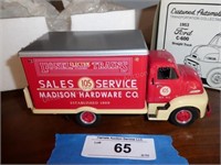 1953 Ford C-600 straight truck - Lionel Trains - 1