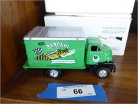 1952 GMC dry goods van - Miss Bardahl - 19-1044