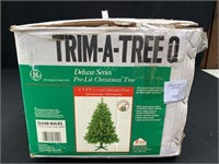 4.5' Christmas Tree with Box