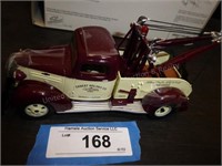 1937 Chevrolet tow truck - Ernest Holmes - 19-2659
