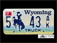 2001 Wyoming WY License Plate