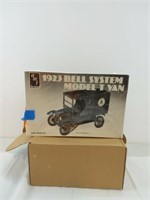 AMT 1923 BELL SYSTEM MODEL T VAN