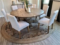 DINING TABLE W/CHAIRS