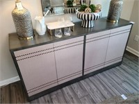 CREDENZA