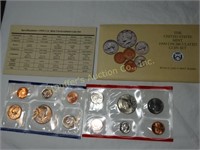 1990 (P-D) 12pc. uncirculated coin set w/ orig.