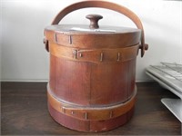 Vintage Wood Bucket w/Handle, approx. 6.5" tall &