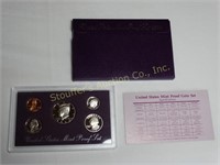 1992 (S) 5 pc. Proof coin set w/orig. case