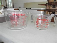 Glass Pyrex Measuring Cups - lot of 2