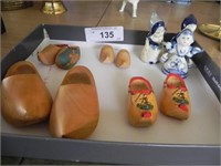 Vintage Miniature Wood Shows & Dutch Figurines