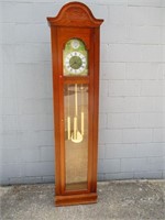 Grandfather Clock by Pulaski Furniture - NIce