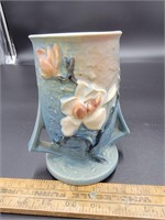 Roseville Dogwood Handled Vase