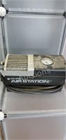 Black & Decker Air Station air inflator, 120 volt