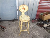 VINTAGE YELLOW STOOL CHAIR
