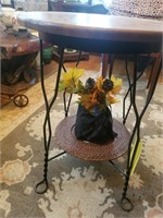 Round Display Table, Jar & Floral Decor