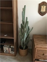 Faux cactus plant