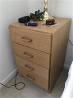 Modern four drawer chest