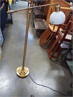 Floor  lamp