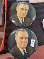Pair of Franklin Roosevelt photo plaques 9"