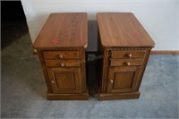 PAIR OF OAK CABINET STORAGES WITH DRAWERS