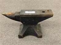 Fisher Blacksmith Anvil - 14 inches long