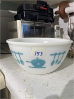 Vintage Pyrex Mixing Bowl