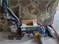 GROUP LOT OF MISC VACUUMS