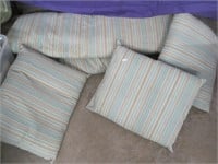 patio pillows 2 / 43" long 3 / 20" long
