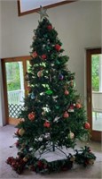 8’ PRELIT CHRISTMAS TREE AND ACCESSORIES