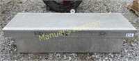 PREOWNED DELTA DIAMOND PLATE TRUCK BED TOOL BOX