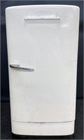 Vtg General Electric Refrigerator Working-1940-50s