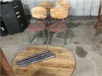 4 RETRO KITCHEN CHAIRS, TABLE W LEGS, LEAF