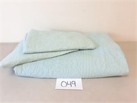 Full / Queen 88" x 88" Quilt + 2 Pillow Shams