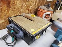 TABLE SAW