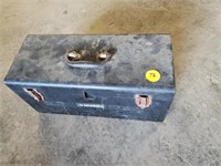 OLD METAL TOOL BOX