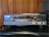 Sony Stereo Turntable PS X4